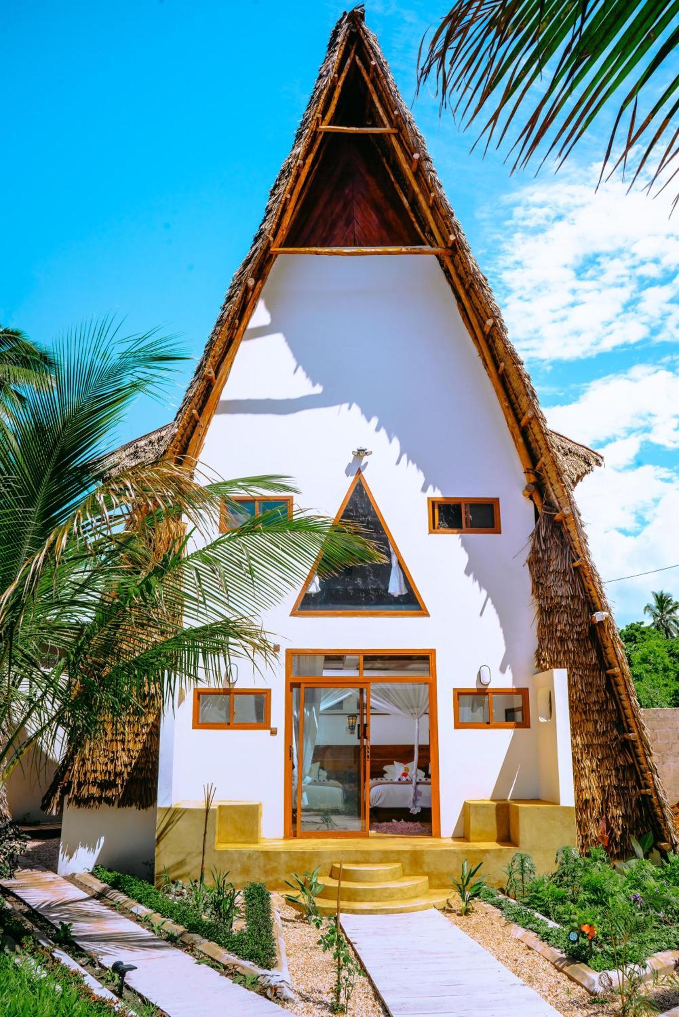 La Perla Beach Resort, Zanzibar - Your Beachfront Private Haven Пвані-Мчангані Екстер'єр фото